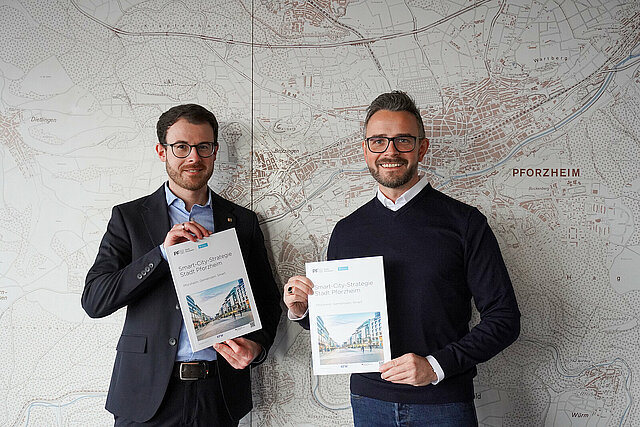 Kevin Lindauer und Oberbürgermeister Peter Boch