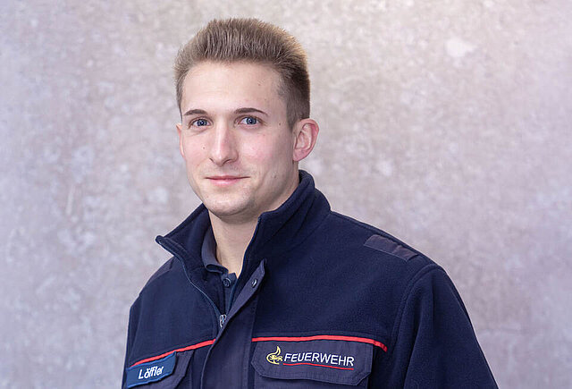 	Interview Pforzheimer Zeitung und Brandmeister der Berufsfeuerwehr Pforzheim - copyright:Moritz, Pforzheimer Zeitung