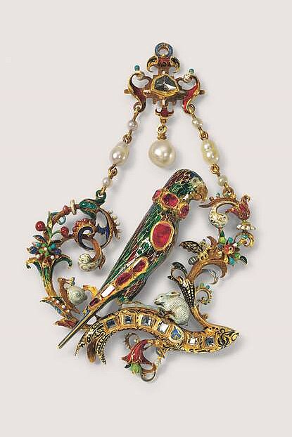 Parrot pendant, Southern Germany, about 1560-70, donation of the Werner Wild Foundation, photo Günter Meyer Parrot pendant, Southern Germany, about 1560-70, donation of the Werner Wild Foundation, photo Günter Meyer