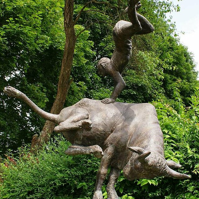 Bronzeplastik "Kretischer Stiersprung" von Karl-Henning Seemann