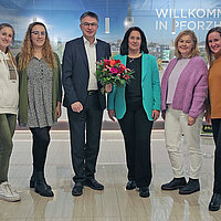 Gruppenbild bei der Amtseinführung der neuen Bereichsleiterin im Bereich Tourismus 