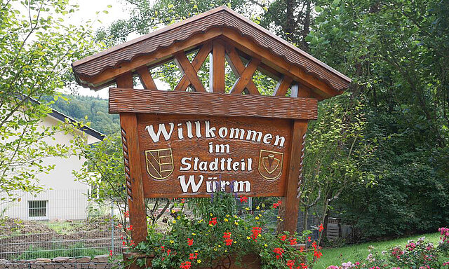 Begrüßungsschild am Ortseingang