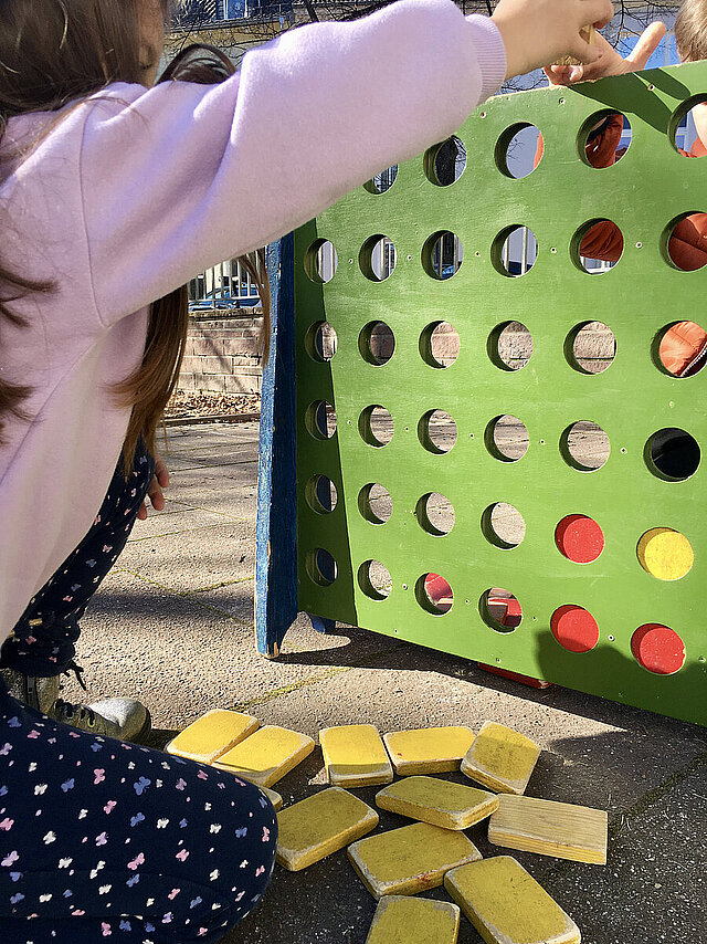 4 Gewinnt bei der Diakonie Spieleangebot für Kinder