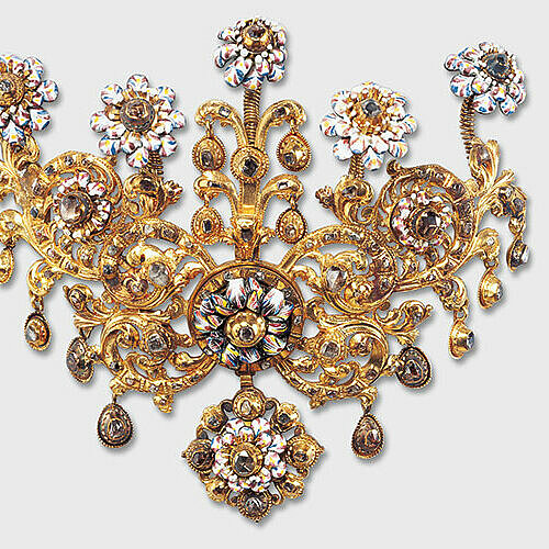Pectoral, spanish, about 1700, photo Günter Meyer Pectoral, spanish, about 1700, photo Günter Meyer
