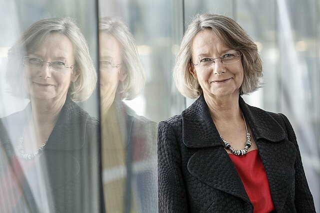 Evelyne GEBHARDT
