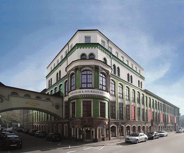 Foto: Außenansicht des Kollmar & Jourdan Haus in der Bleichstraße in Pforzheim