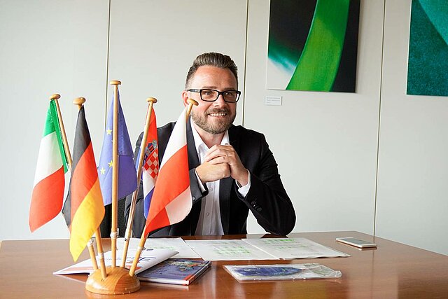 Oberbürgermeister Peter Boch Oberbürgermeister Peter Boch