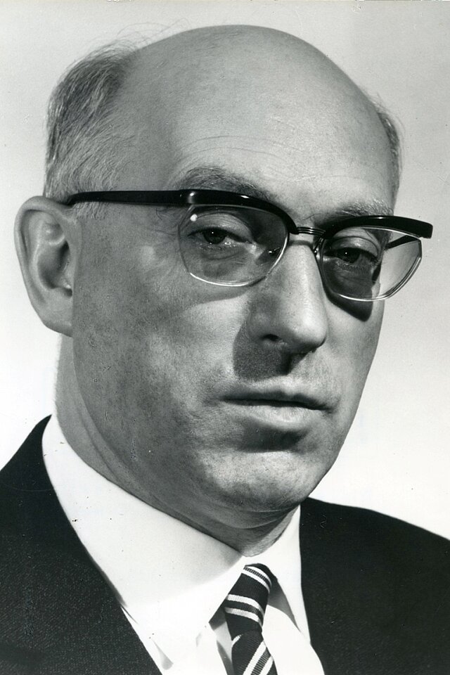 Dieses Bild zeigt eine Portraitaufnahme von Fritz Erler. - copyright:Stadtarchiv Pforzheim, S1-29-E-45-P-1, 