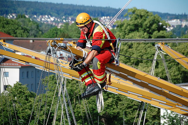 Übung Mess Rettung Kettenflieger