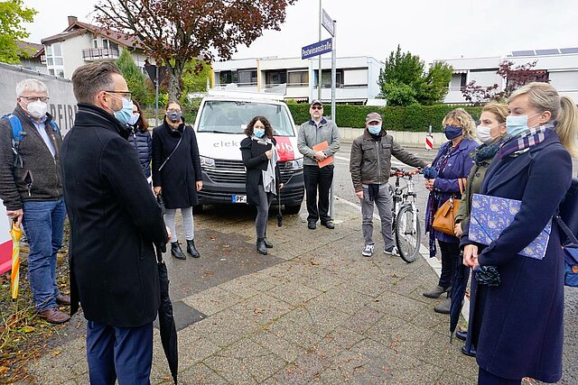 Ortsbegehung Vogesenallee mit Oberbürgermeister Peter Boch